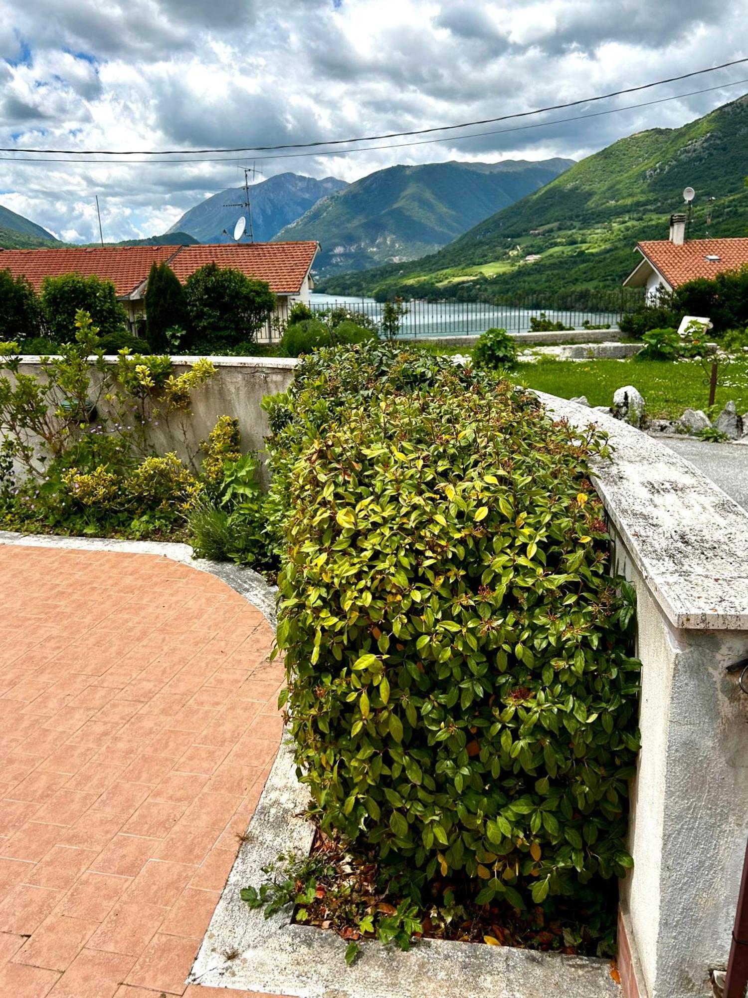 Ferienwohnung 4Flats In Orto Di Venanzio Barrea Zimmer foto