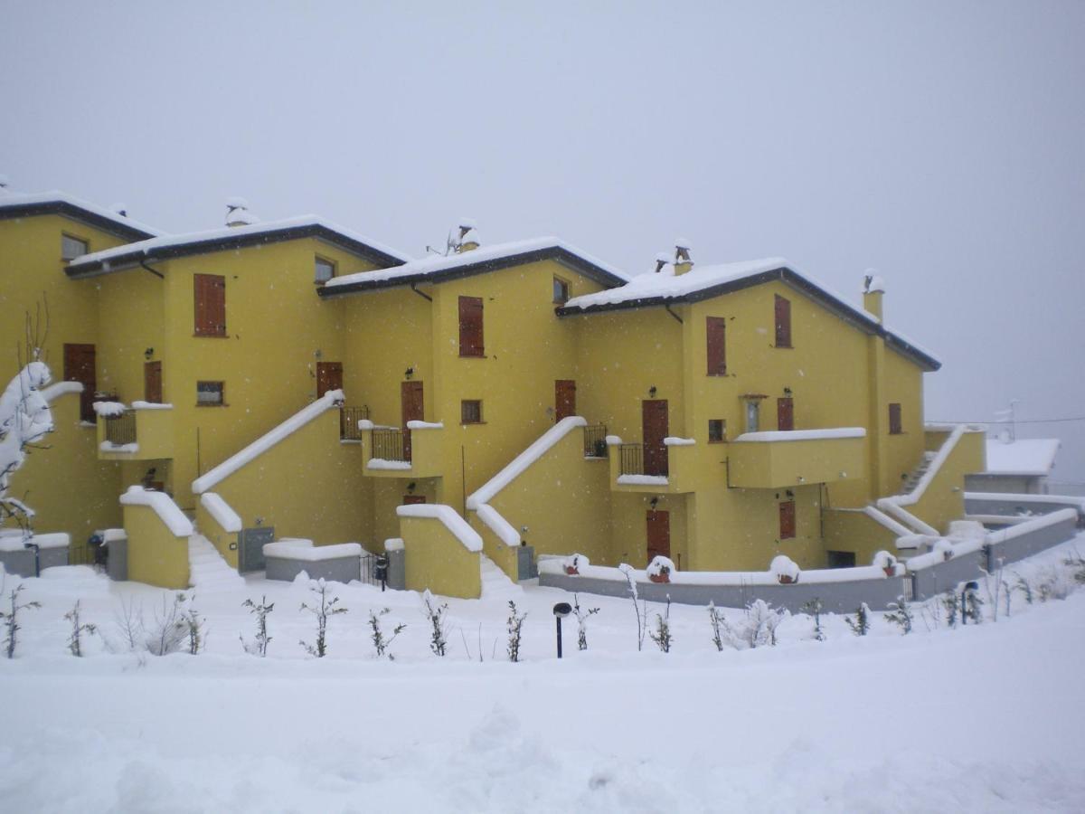 Ferienwohnung 4Flats In Orto Di Venanzio Barrea Exterior foto
